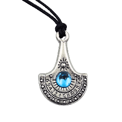 Sidabruotas pakabukas - saulės laikrodis „Nilas“ su Bohemijos krištolu