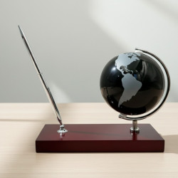 Elegantiškas darbo stalo rinkinys su gaubliu ir rašiklio laikikliu