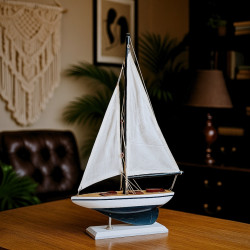 Jachtos modelis - 42 cm aukščio
