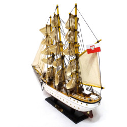 Burlaivio „Dar Pomorza“ modelis - 50 cm
