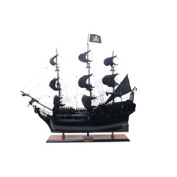 „Black Pearl“ piratų laivo modelis