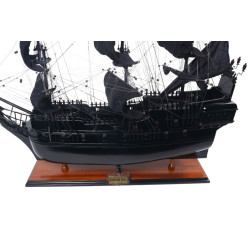 „Black Pearl“ piratų laivo modelis